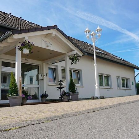 Готель Haus Loehrberg Hemer Екстер'єр фото