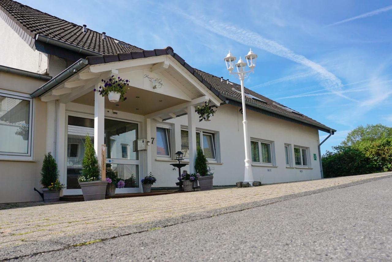 Готель Haus Loehrberg Hemer Екстер'єр фото